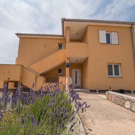 Apartments Sanjin Kornić Exterior foto